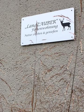 Landzauber Apartment Ferienwohnung Beiersdorf Экстерьер фото